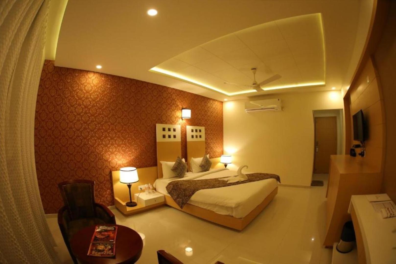 Hotel Roma Kristo Dwārka Εξωτερικό φωτογραφία