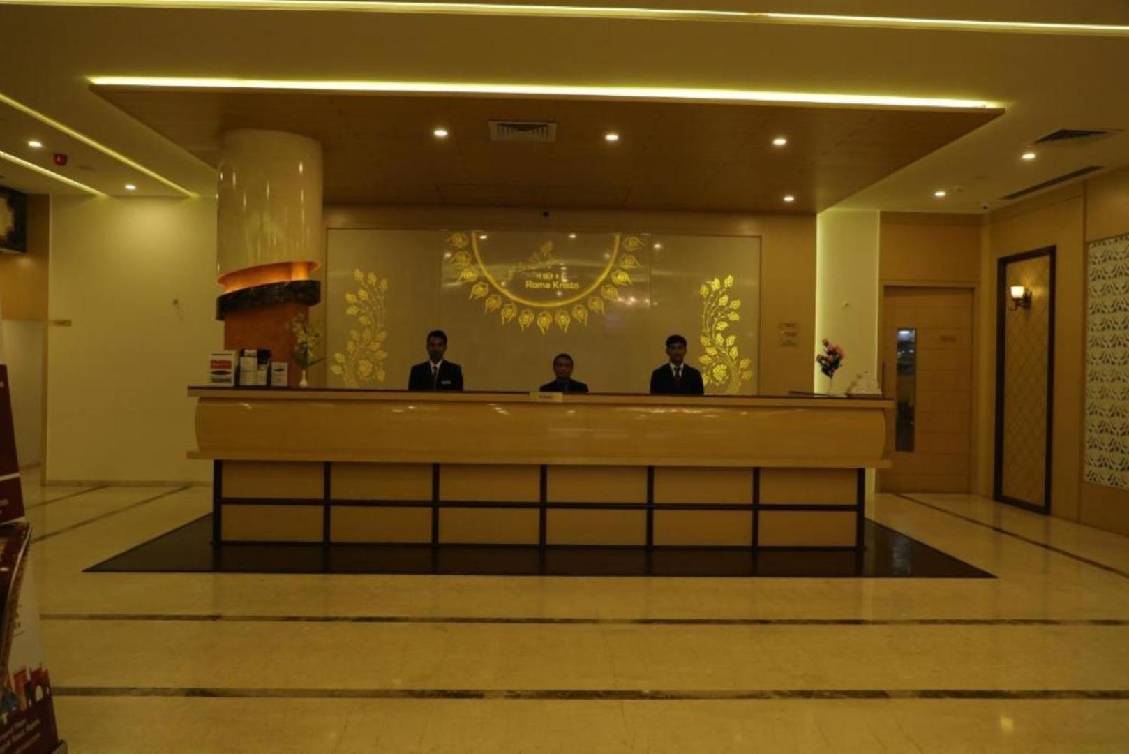 Hotel Roma Kristo Dwārka Εξωτερικό φωτογραφία