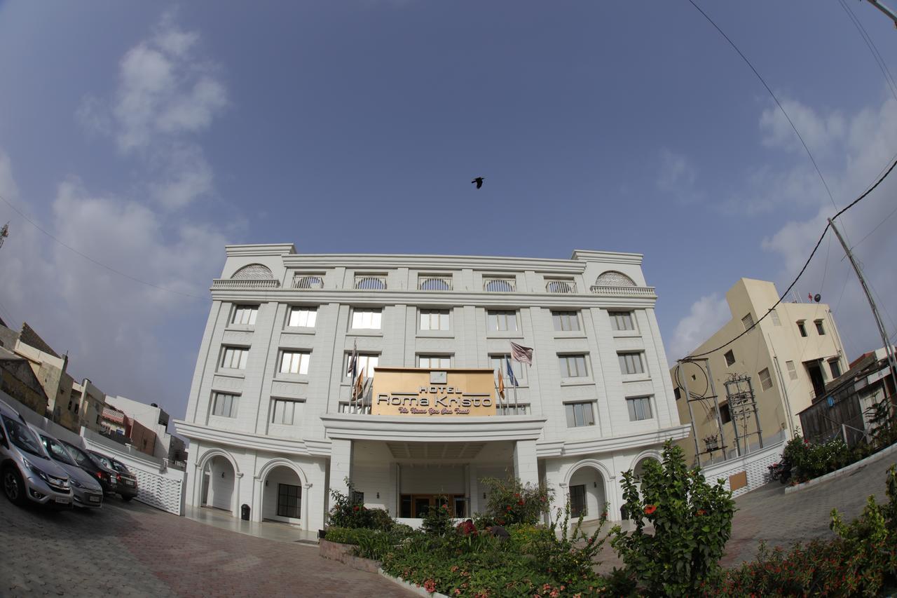 Hotel Roma Kristo Dwārka Εξωτερικό φωτογραφία