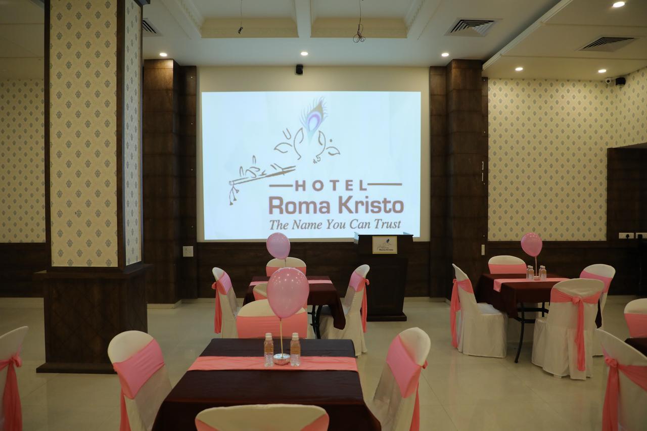 Hotel Roma Kristo Dwārka Εξωτερικό φωτογραφία